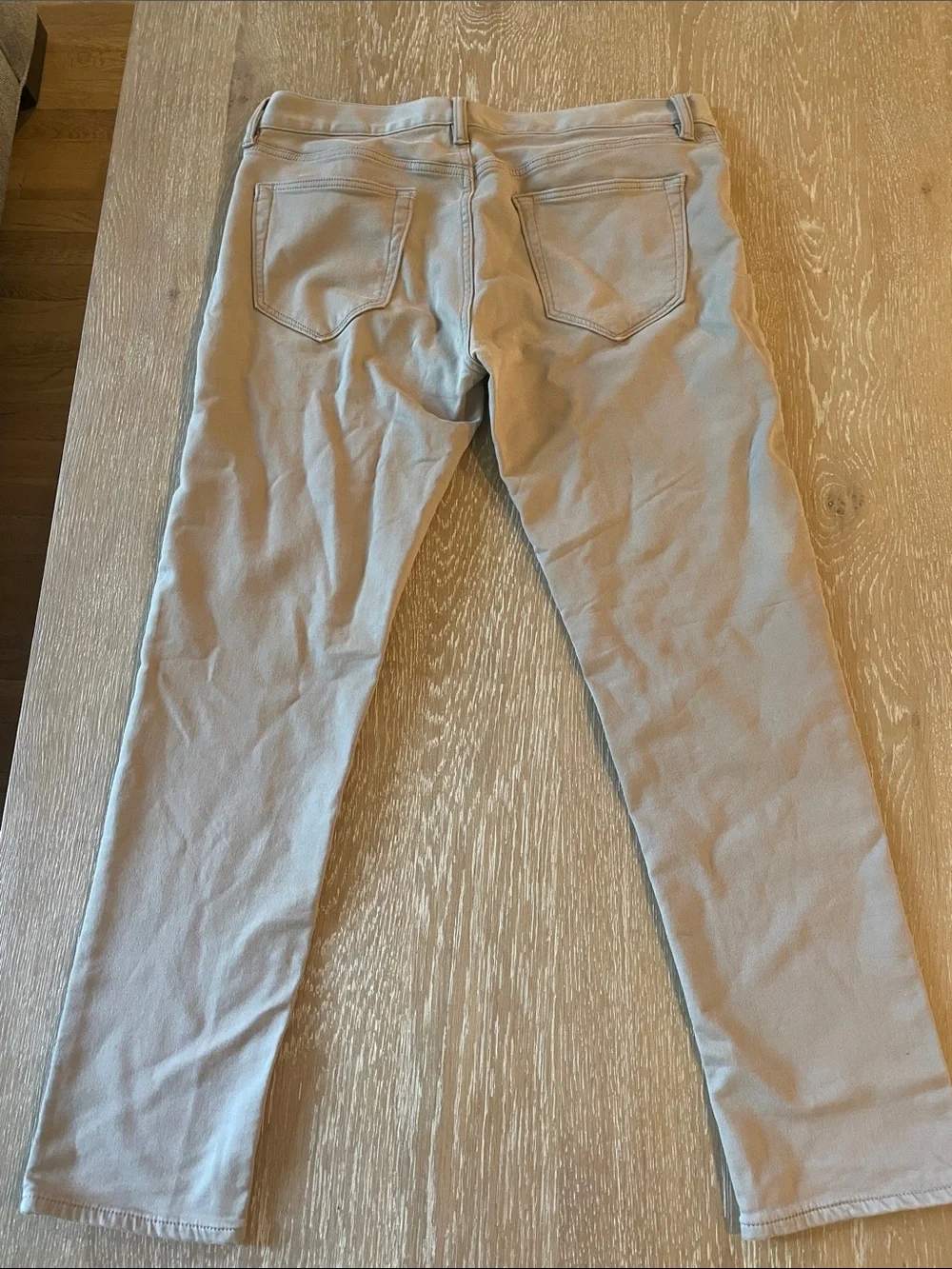 Banana Republic Chino (Traveler)